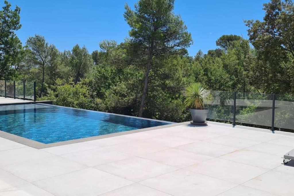 Petit Paradis Sur Golf Flassans-sur-Issole 外观 照片